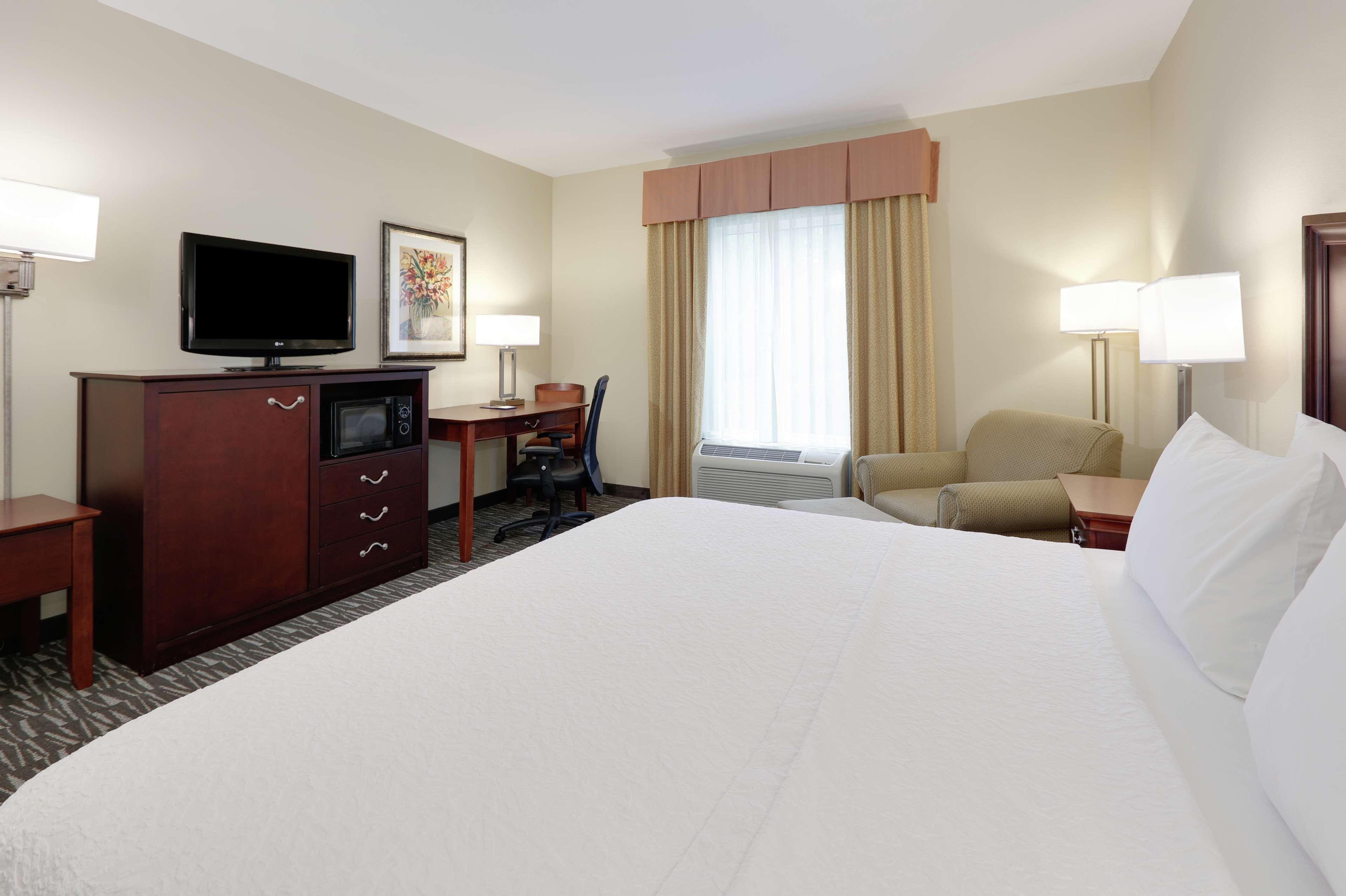 Hampton Inn & Suites Southern Pines-Pinehurst Aberdeen Екстериор снимка