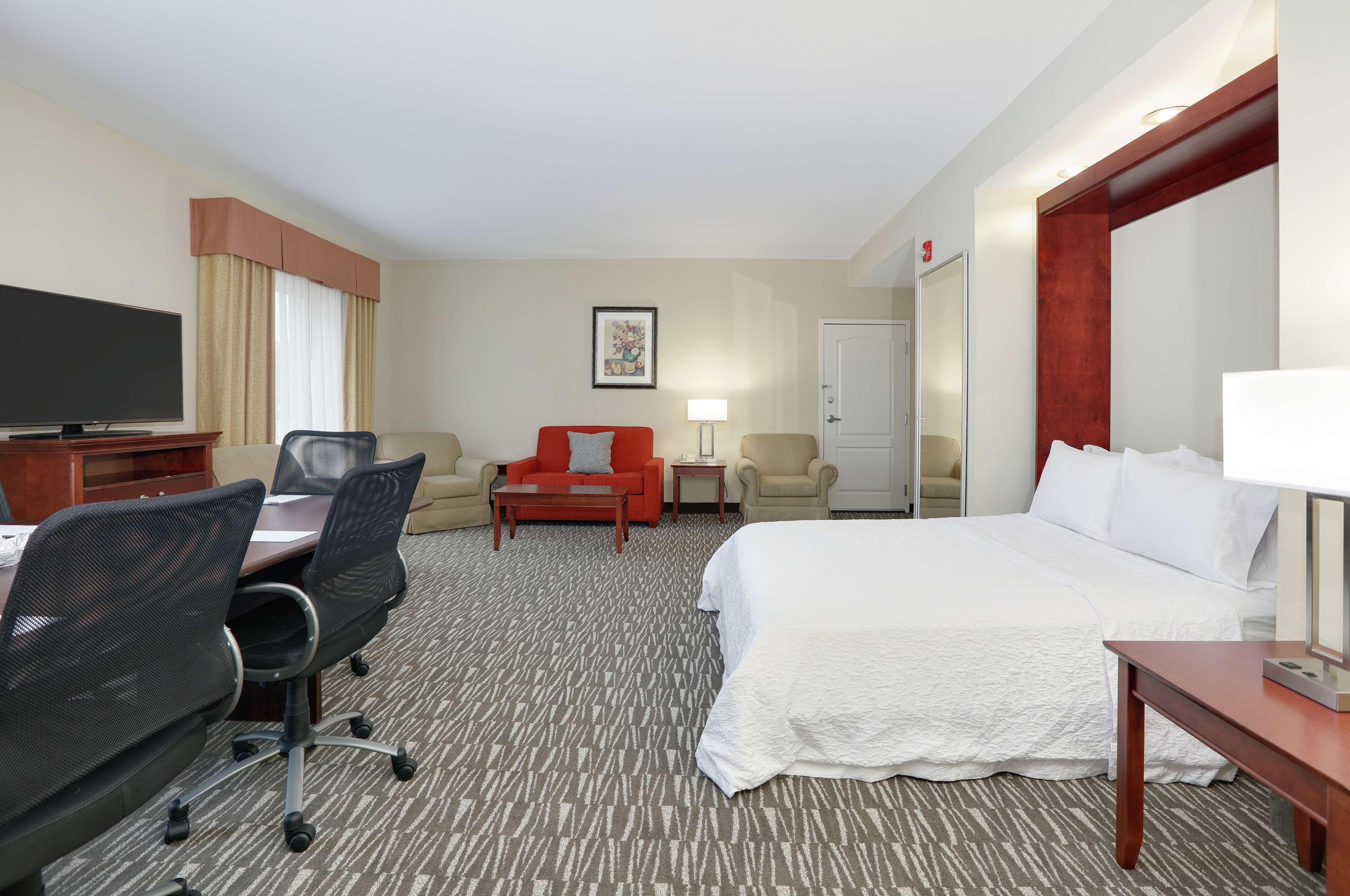 Hampton Inn & Suites Southern Pines-Pinehurst Aberdeen Екстериор снимка