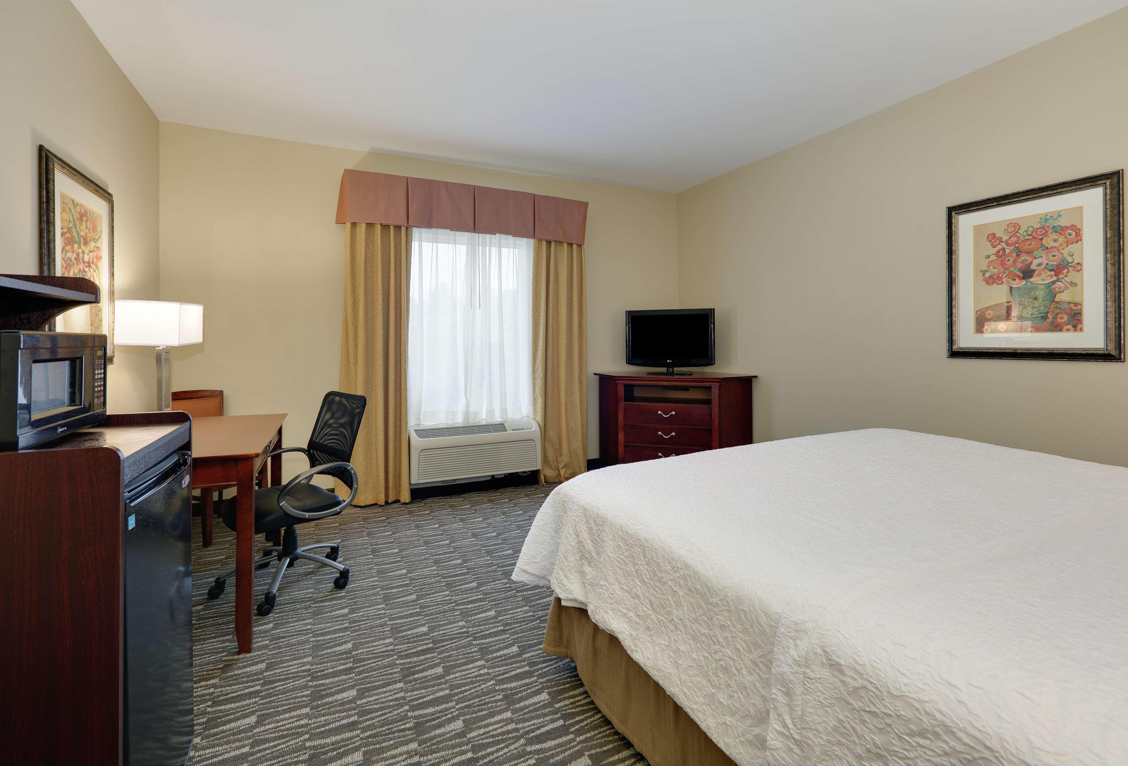 Hampton Inn & Suites Southern Pines-Pinehurst Aberdeen Екстериор снимка