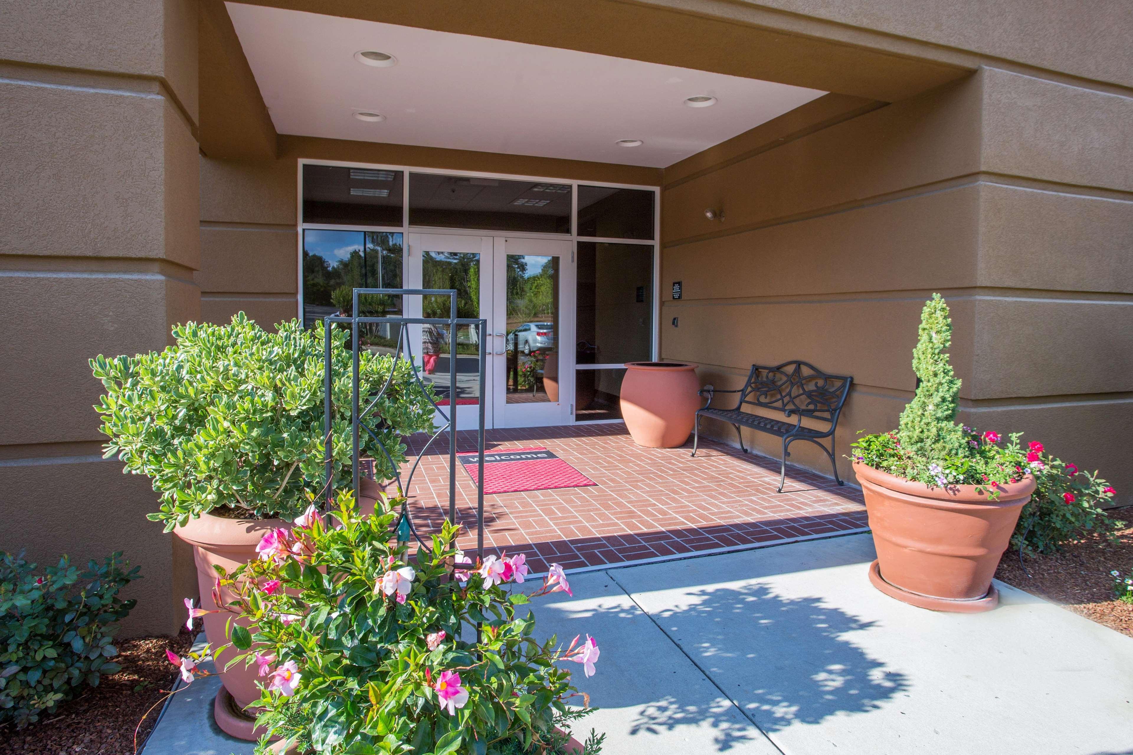 Hampton Inn & Suites Southern Pines-Pinehurst Aberdeen Екстериор снимка