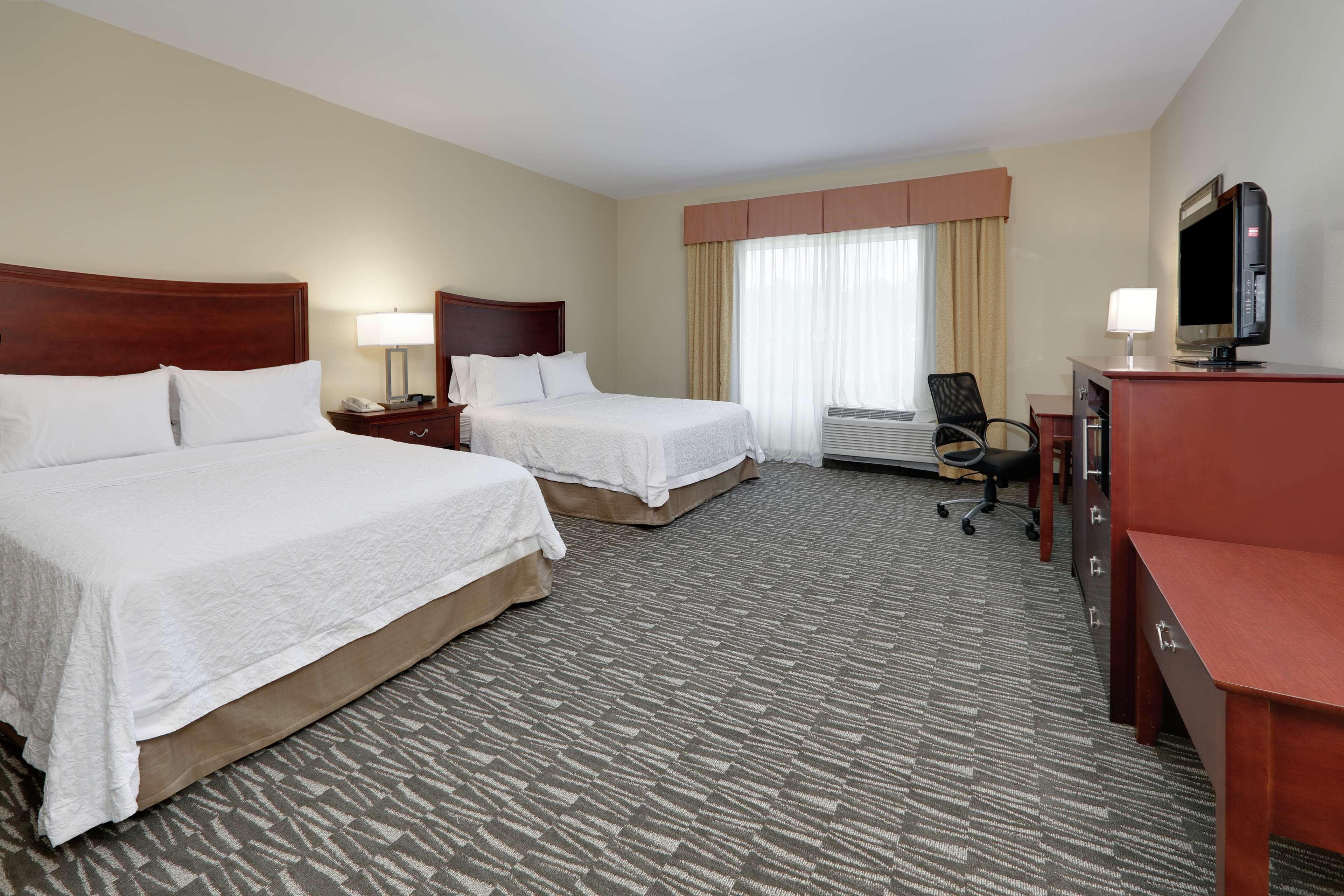 Hampton Inn & Suites Southern Pines-Pinehurst Aberdeen Екстериор снимка