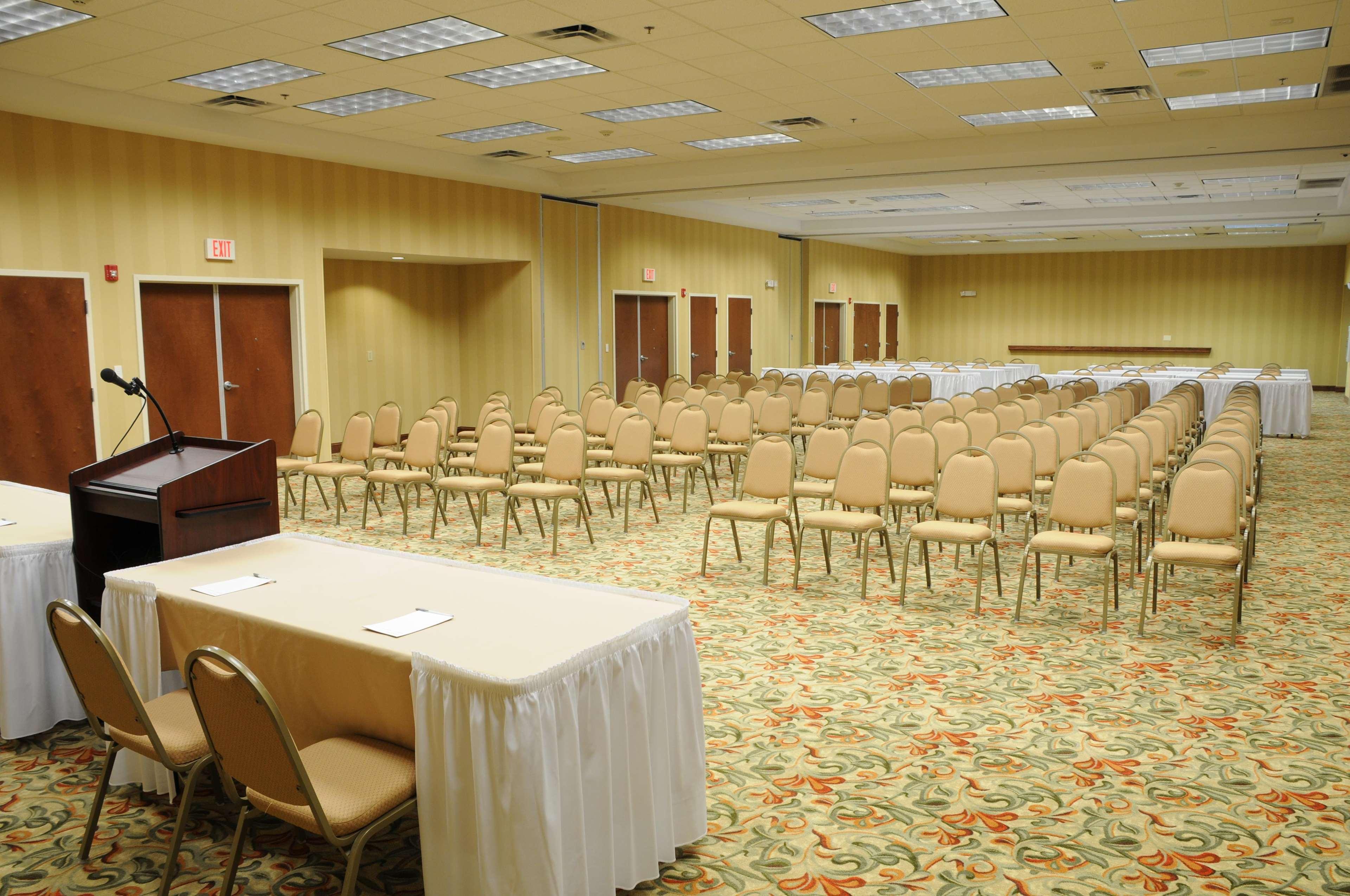 Hampton Inn & Suites Southern Pines-Pinehurst Aberdeen Екстериор снимка
