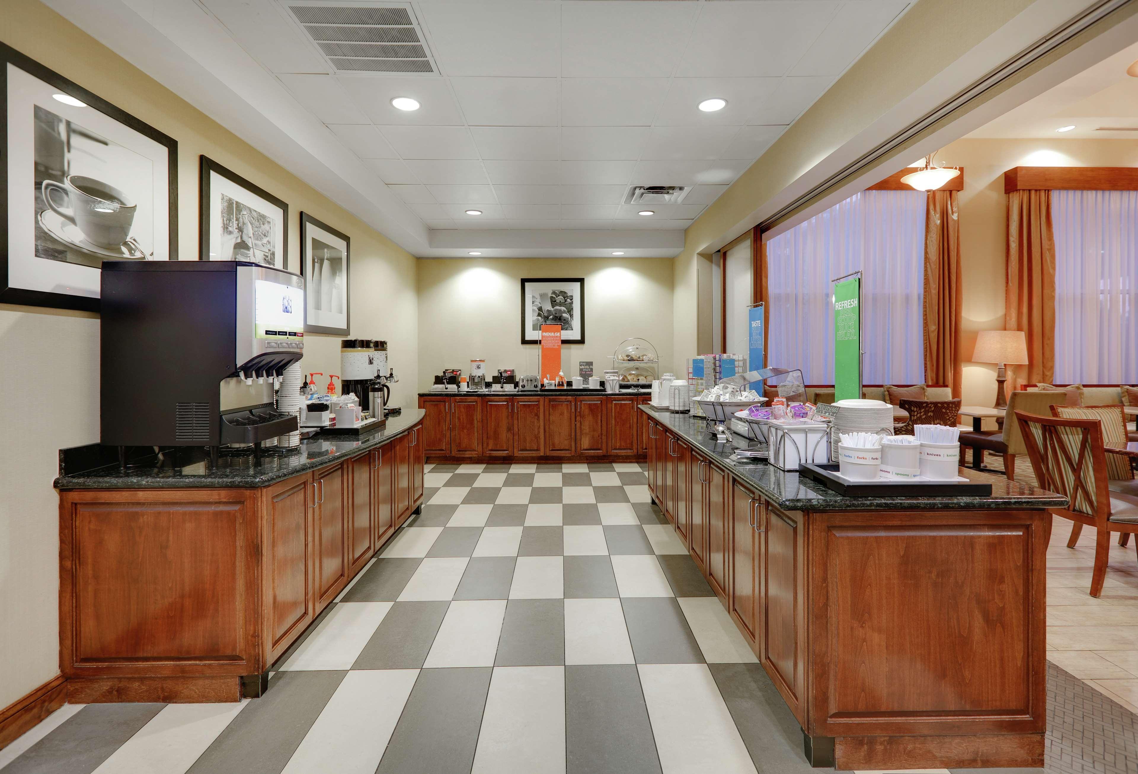 Hampton Inn & Suites Southern Pines-Pinehurst Aberdeen Екстериор снимка