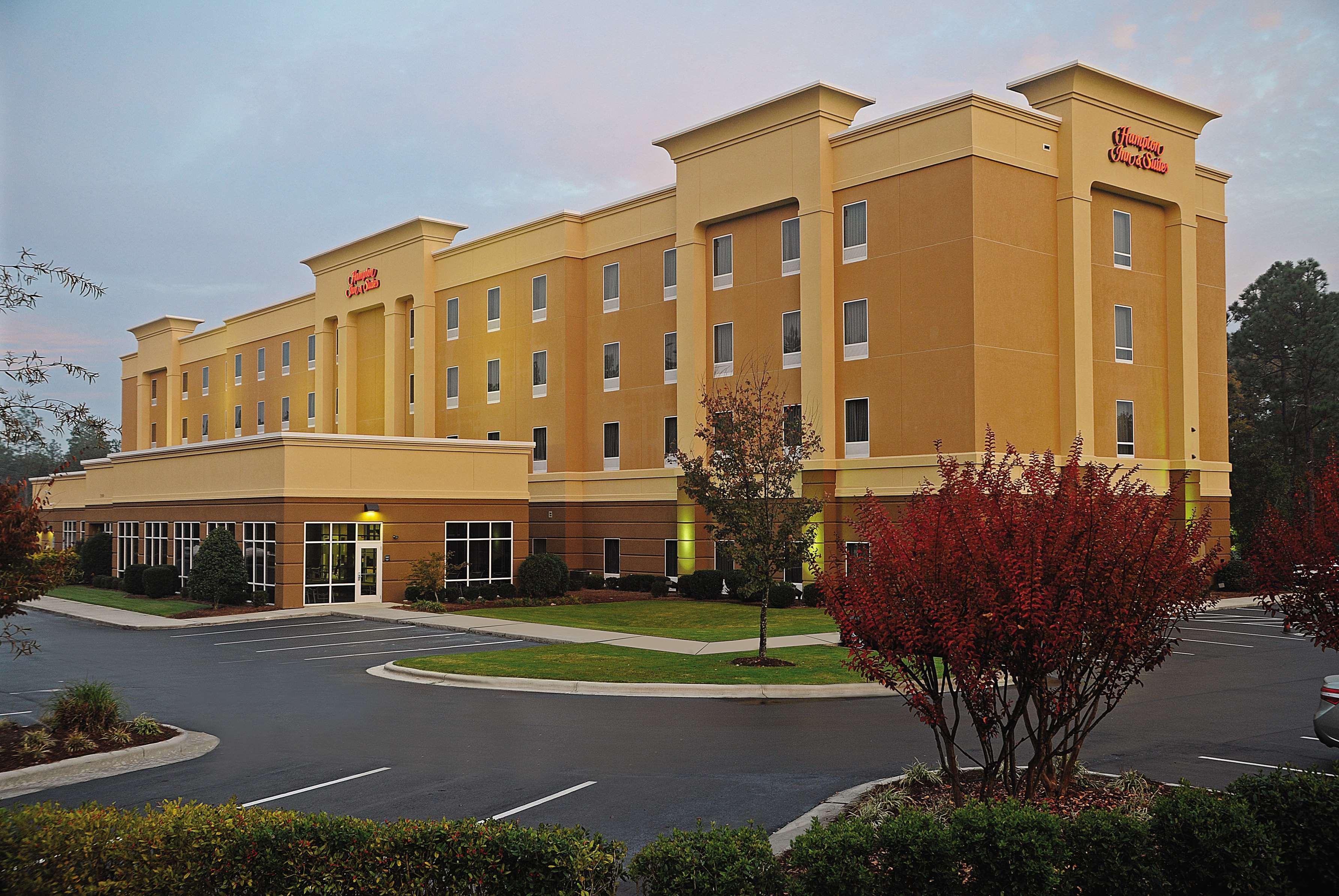 Hampton Inn & Suites Southern Pines-Pinehurst Aberdeen Ресторант снимка