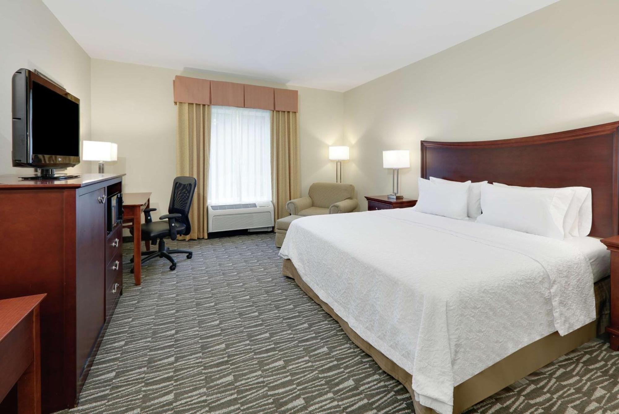 Hampton Inn & Suites Southern Pines-Pinehurst Aberdeen Екстериор снимка