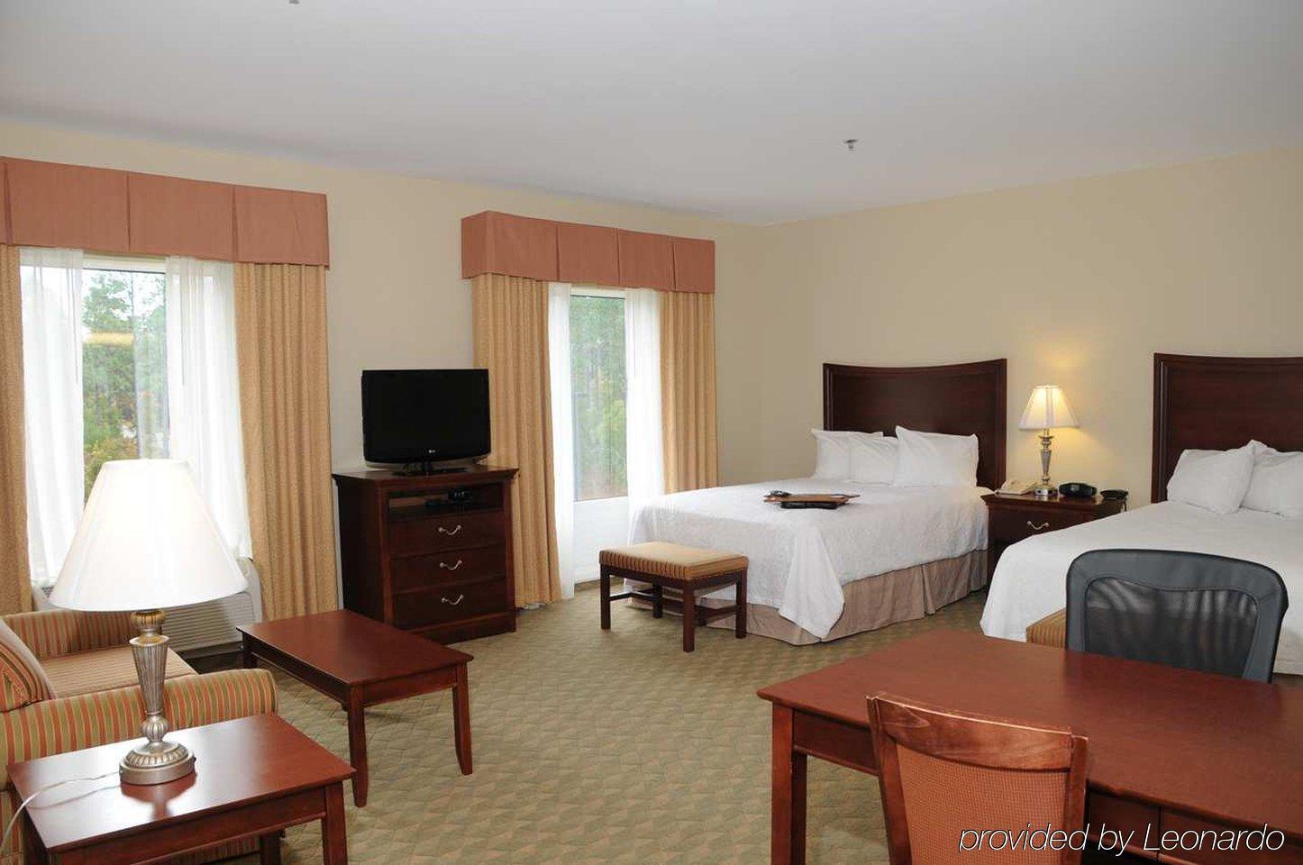 Hampton Inn & Suites Southern Pines-Pinehurst Aberdeen Стая снимка